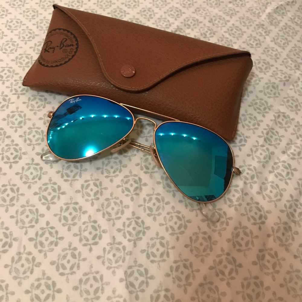 Ray ban reflective aviators